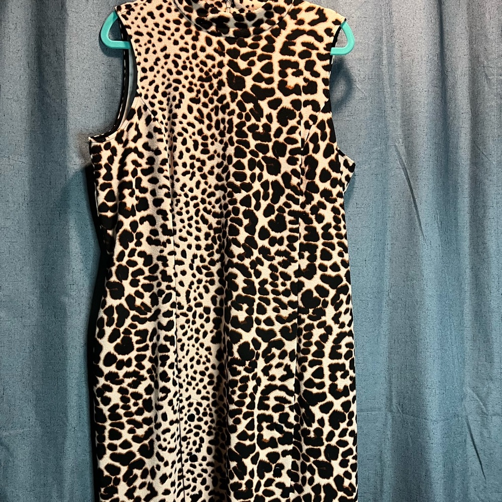 Apt 9 sleeveless leopard dress